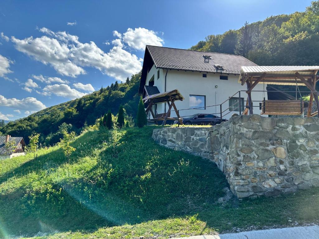 Zăvoarele photo 2