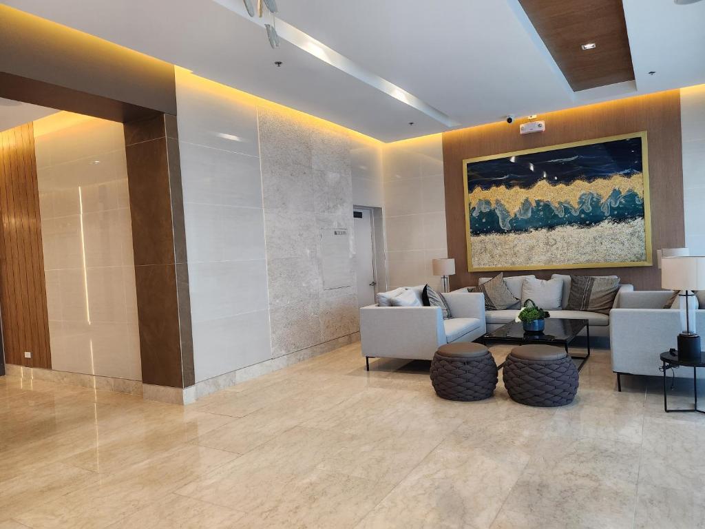 SMDC Shore 3 Residences - One Bedroom Unit - Tap to explore photos