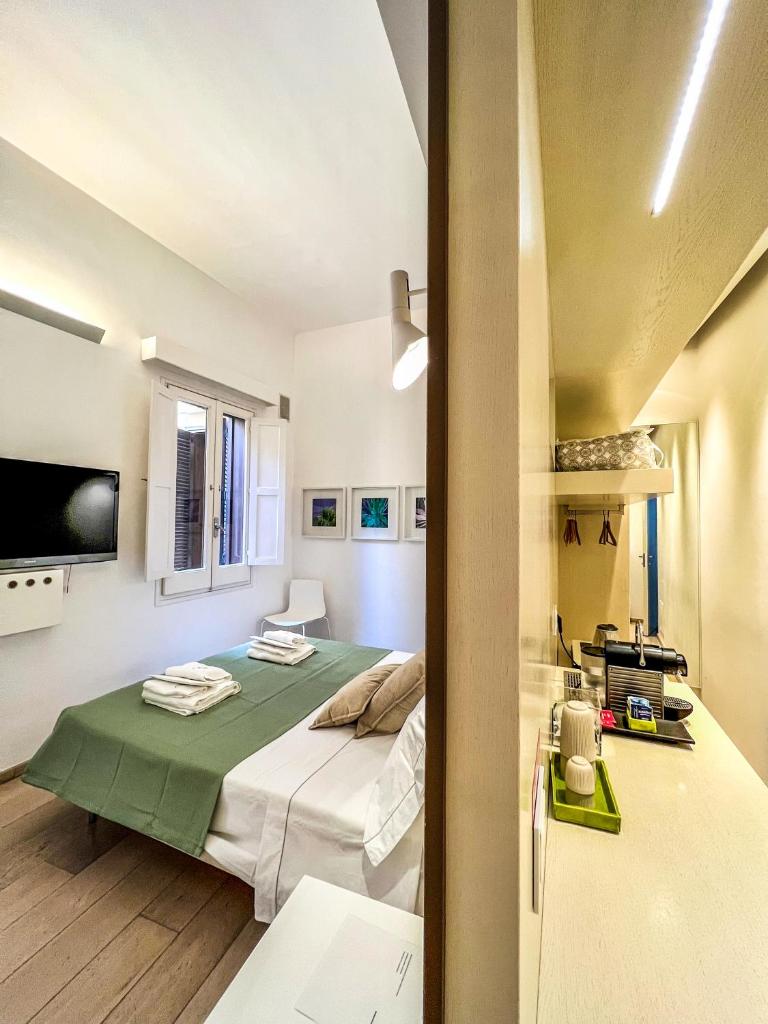 Santacroce Luxury Rooms photo 4