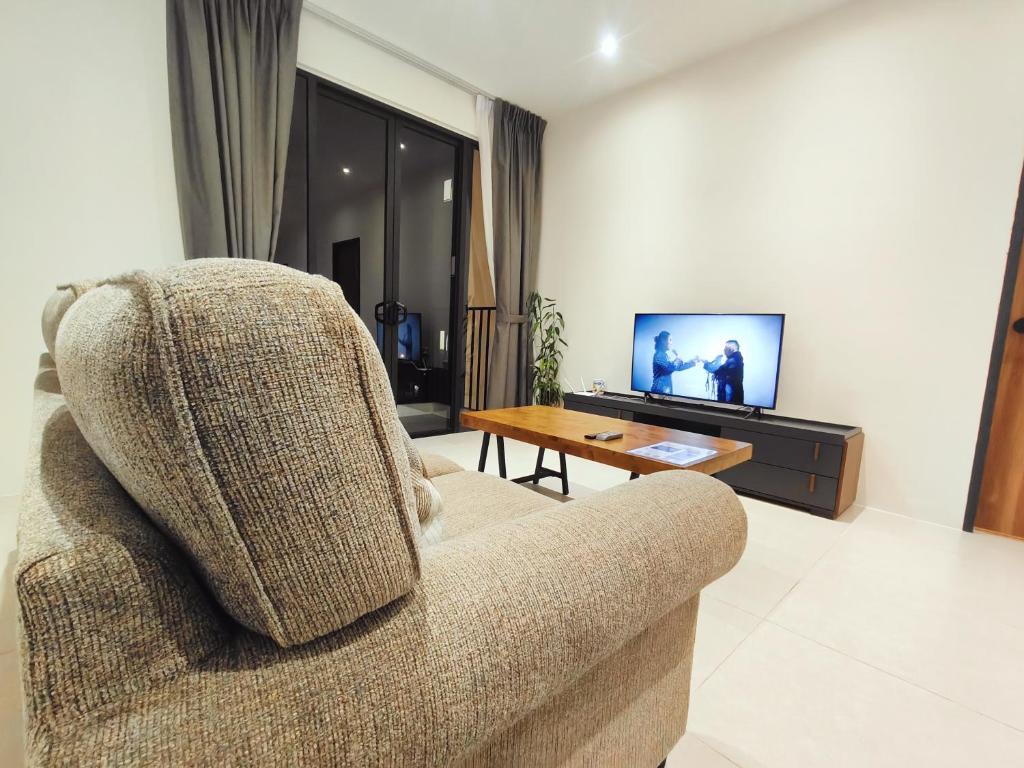 Armadale Galacity Minimalist 3 Bedrooms Entire Apartment photo 1