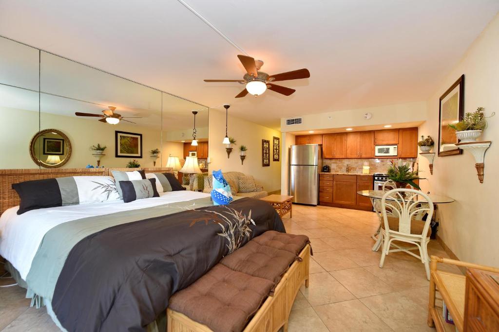 Royal Kahana 104 image