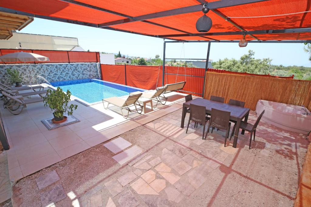 Karadoğan Taş Konak Villa photo 3