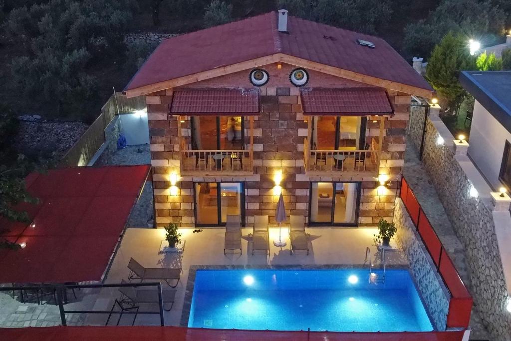 Karadoğan Taş Konak Villa