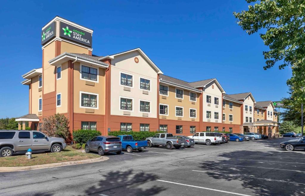 Extended Stay America Select Suites Fayetteville Springdale image