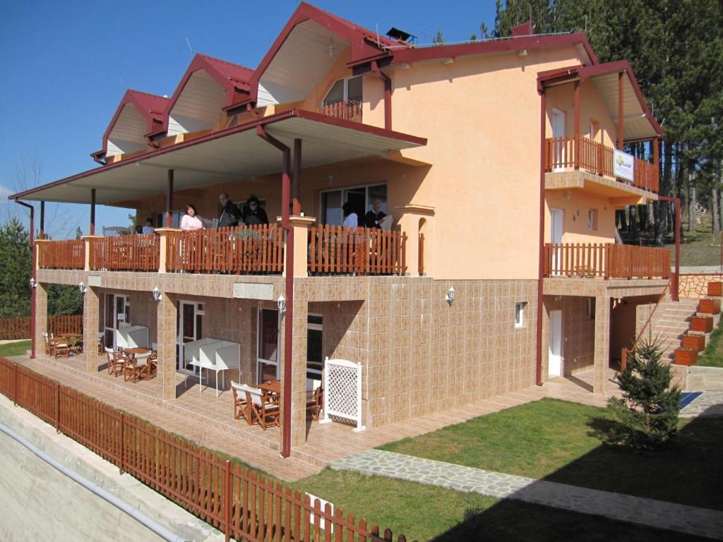 BEROVO VIP HOTEL photo 3