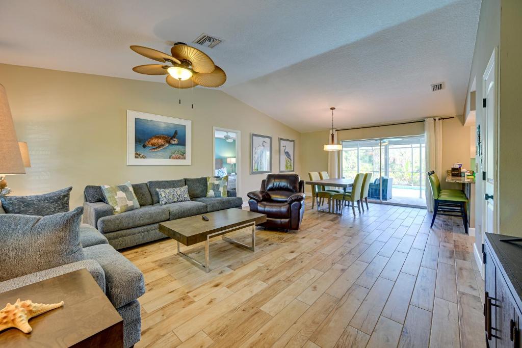 Englewood Oasis with Screened Lanai and Outdoor Pool! photo 3