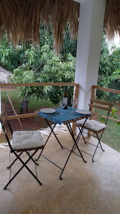 Quédate Aquí photo 2