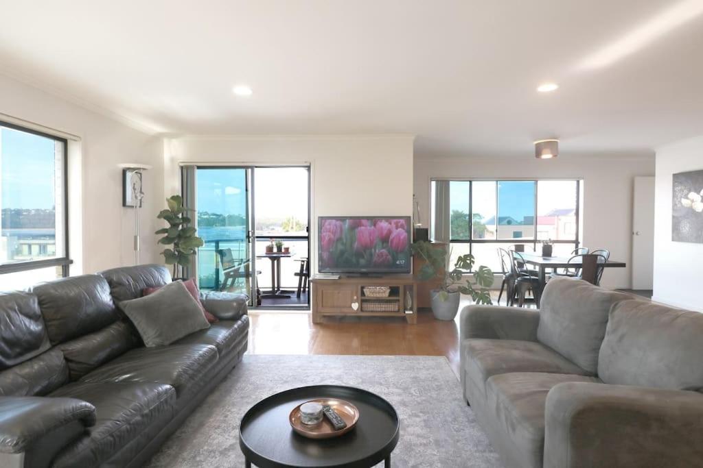Beech Break - 3 bedroom pet friendly apartment photo 4