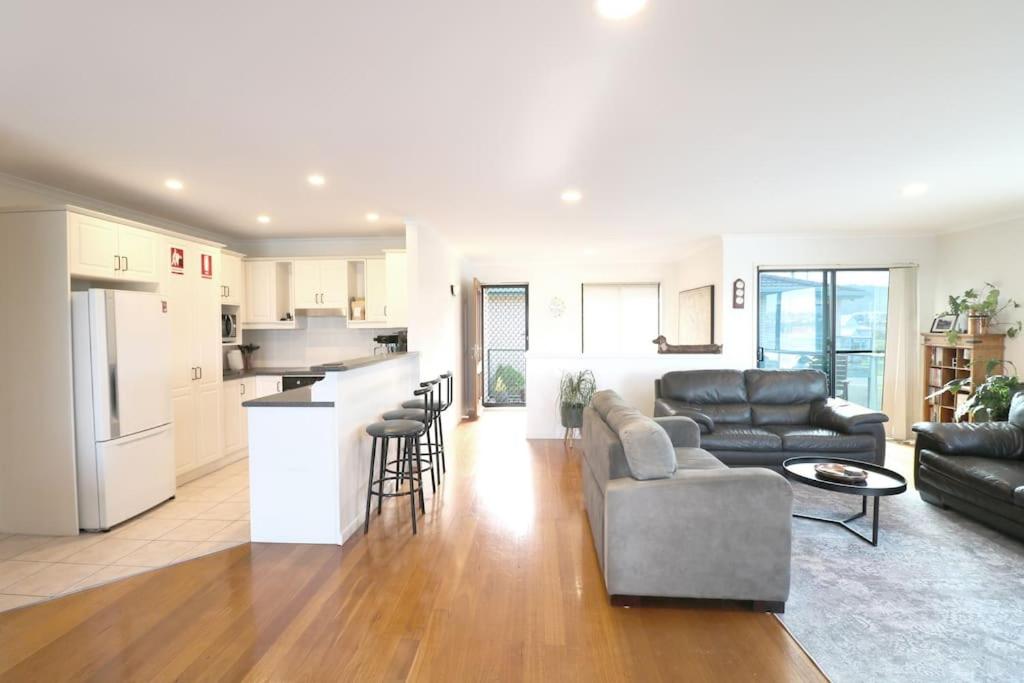Beech Break - 3 bedroom pet friendly apartment photo 3