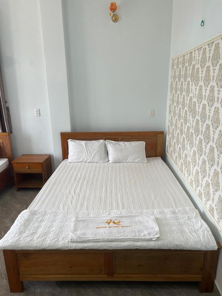 KHÁCH SẠN HOÀNG QUANG photo 1