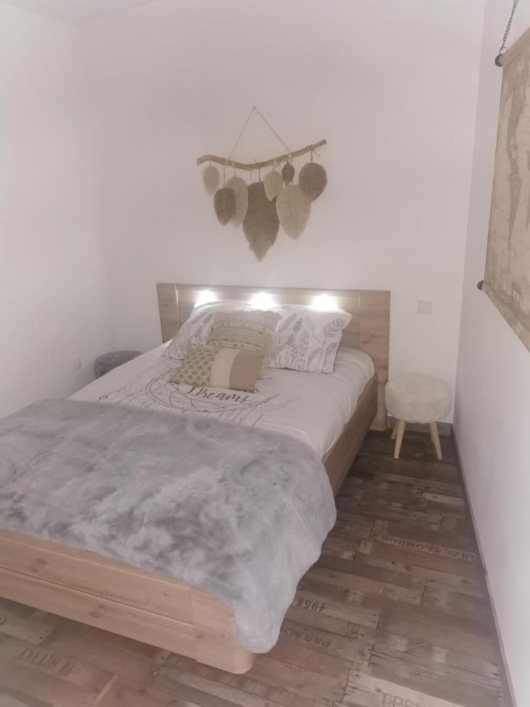 Logement cosy avec piscine et jacuzzi privatifs photo 1