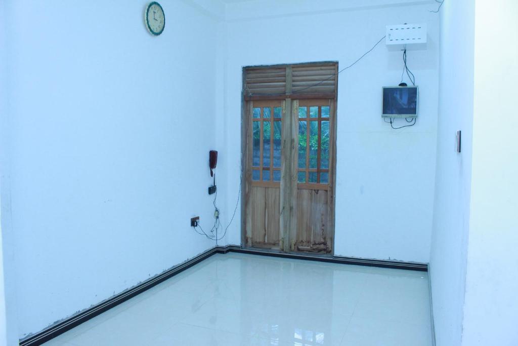 Imagine Villa Midigama photo 4