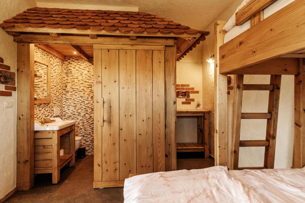 Gostilnica Orle - Sleeping in the tower photo 1
