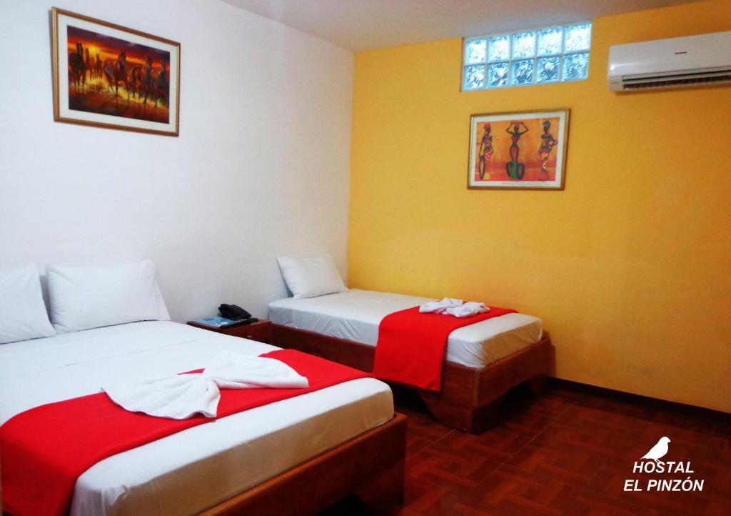 Hostal El Pinzón photo 3