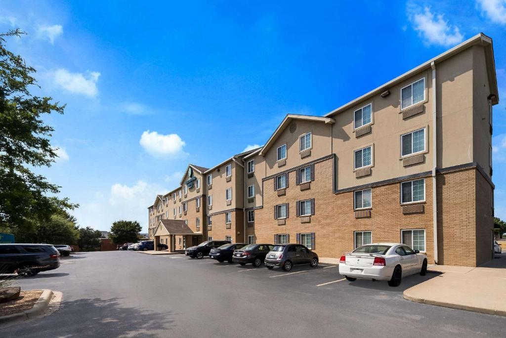 WoodSpring Suites Fort Worth Fossil Creek image