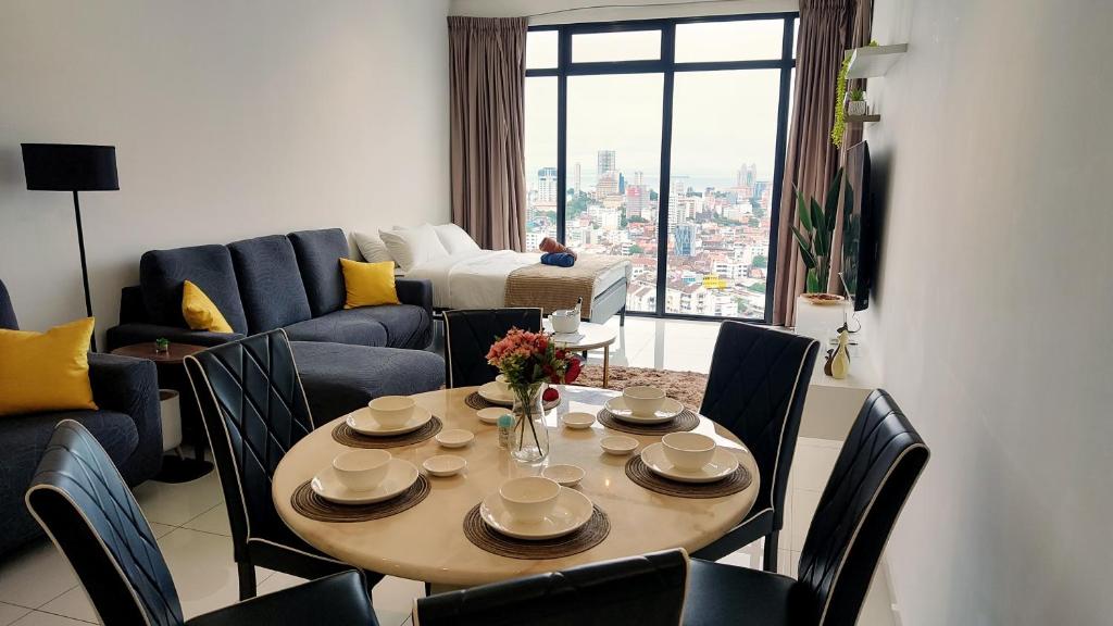 SkyPool 2BR 9pax Premium Suite@Beacon @Georgetown @Penang photo 1