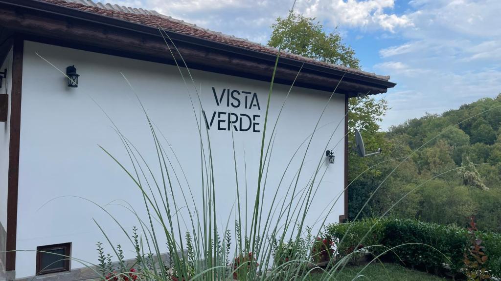 Vista Verde photo 4