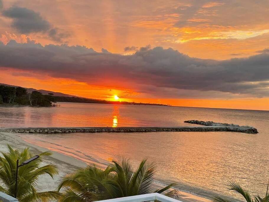 serendipity on the beach Ocho Rios photo 2
