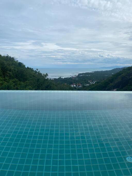 Villa Staring at the sea 3/4 ch jacuzzi piscine photo 4