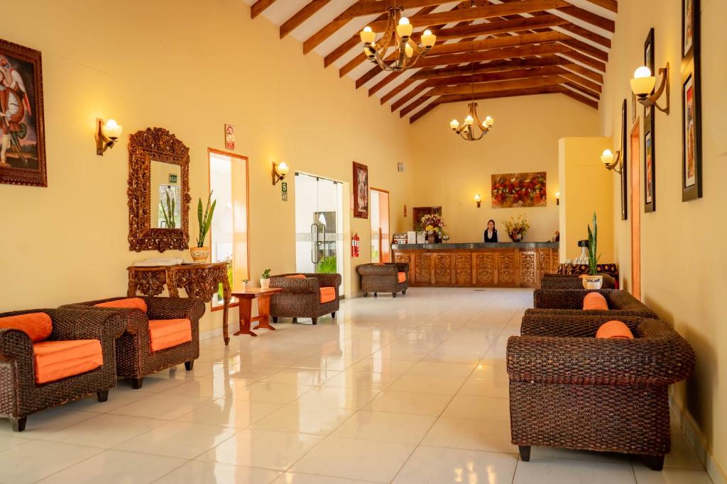 Hotel Agustos Urubamba photo 4