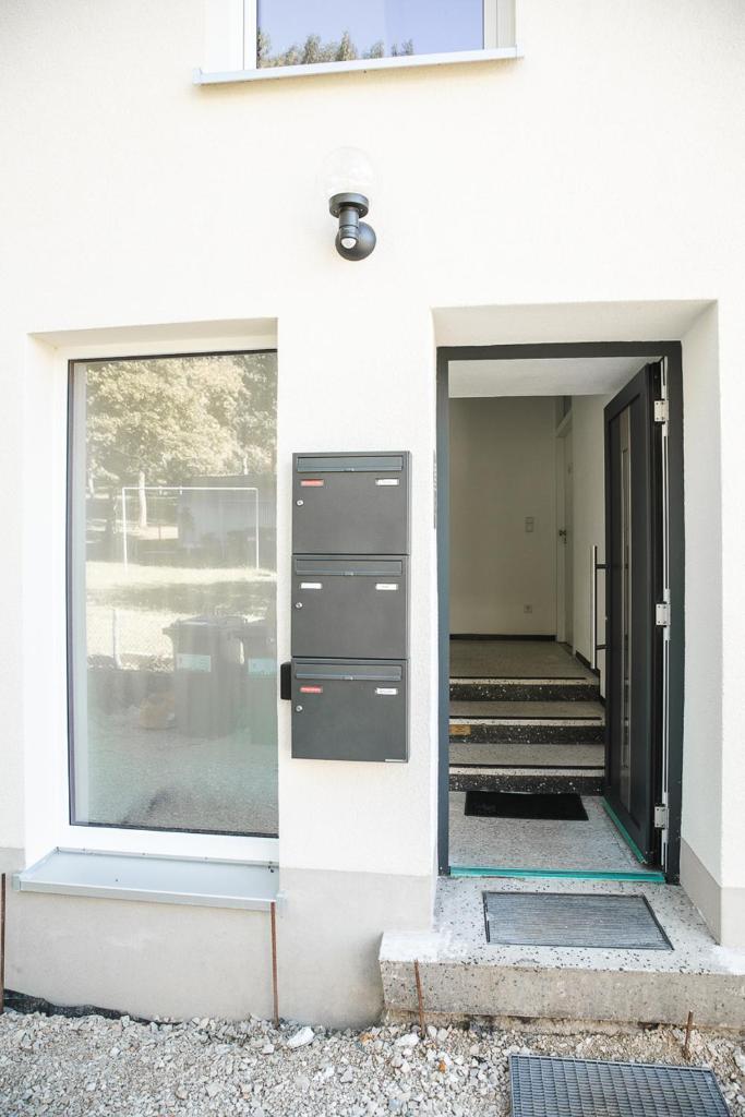 Shine Apartment Wackersdorf I photo 4