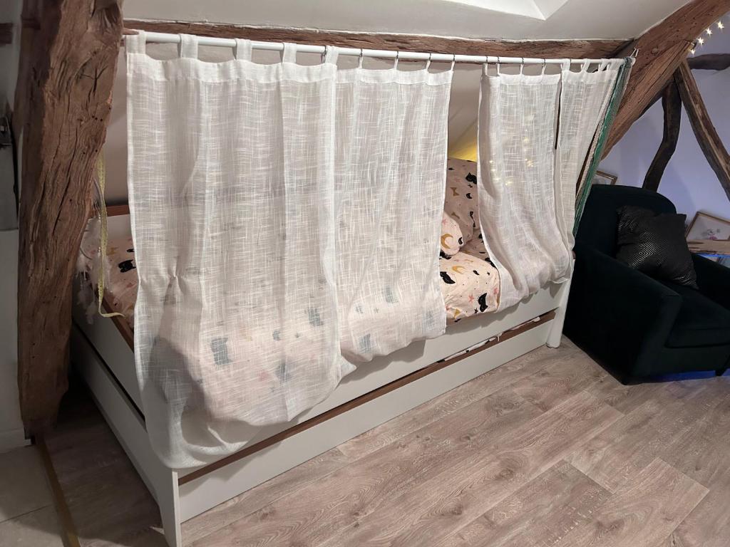 Appartement Duplex a 10 min de Disney photo 1
