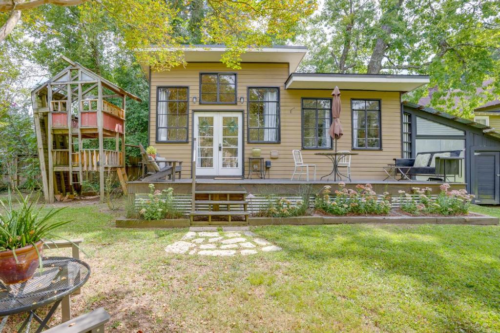 Cozy Artists Cottage 3 Mi to Lookout Mtn! photo 2