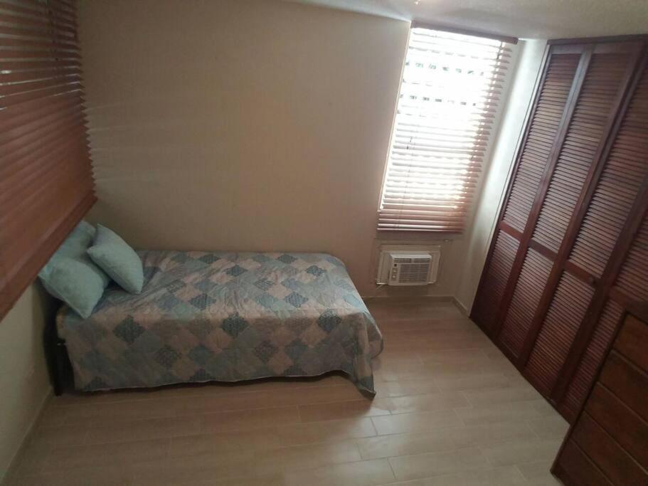 1st floor, A/C Everywhere, Balcony with Beach View in Luquillo photo 4