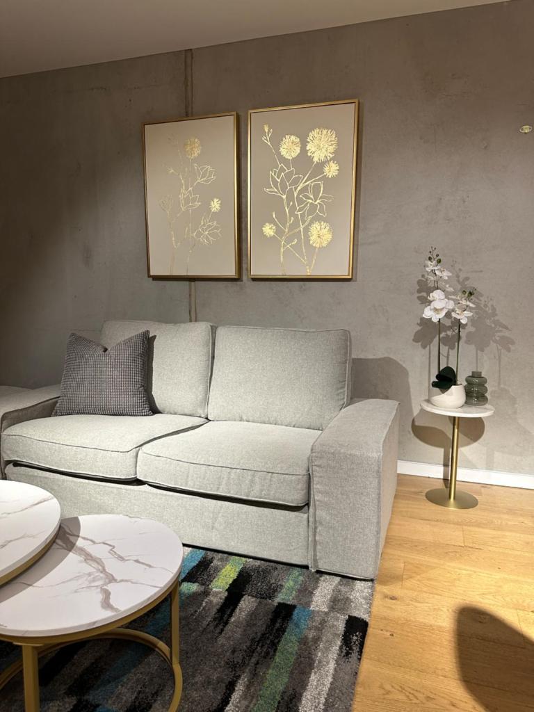 Palko - Luxury In the City - Tap to explore photos