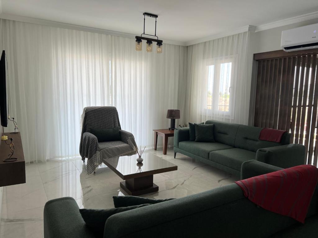 New Sea View Flat in Long Beach photo 4