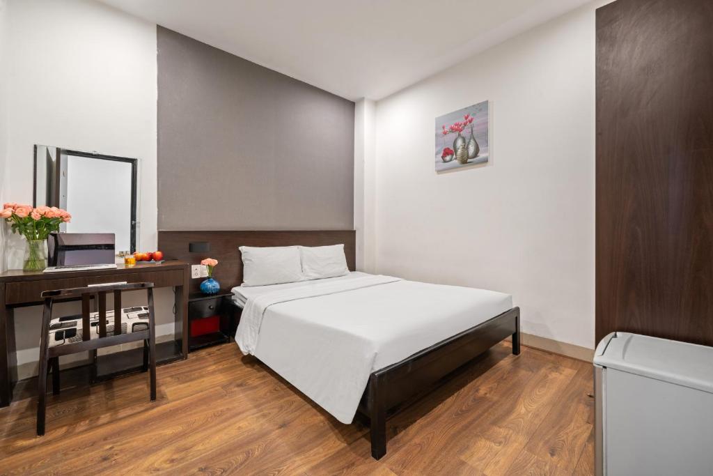 Khách sạn Goldtime