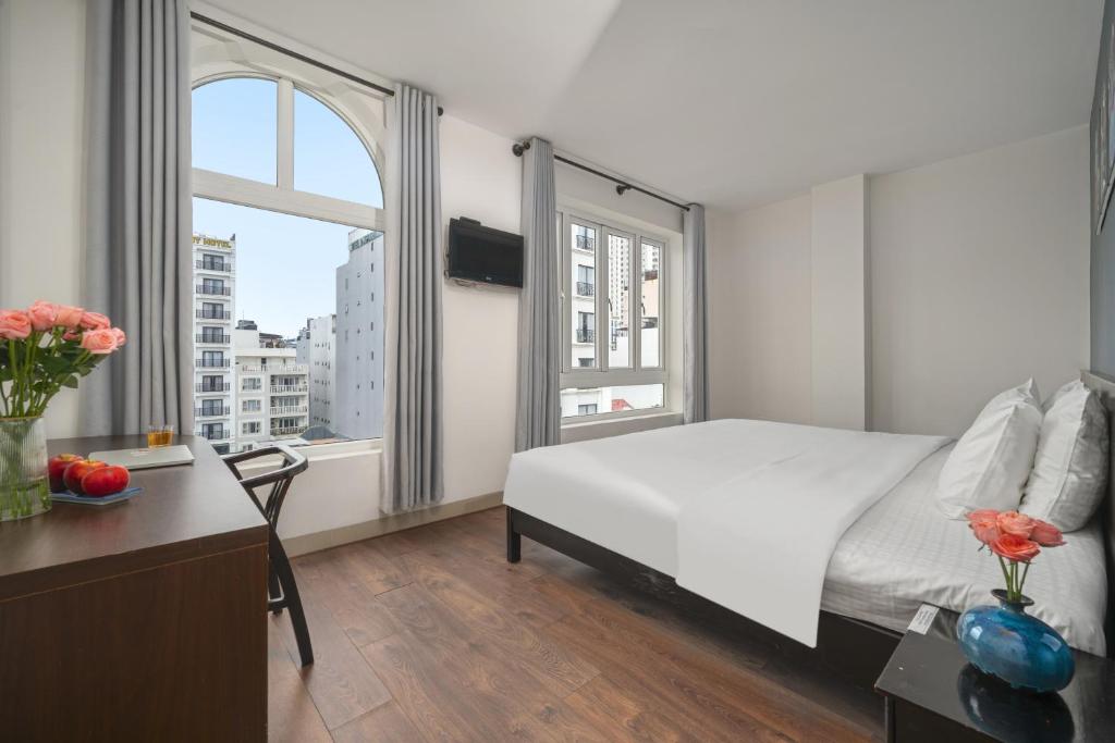 Khách sạn Goldtime