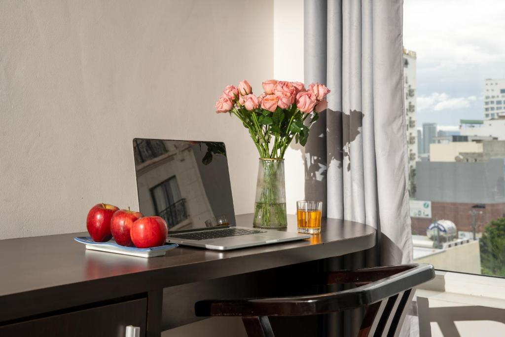 Khách sạn Goldtime