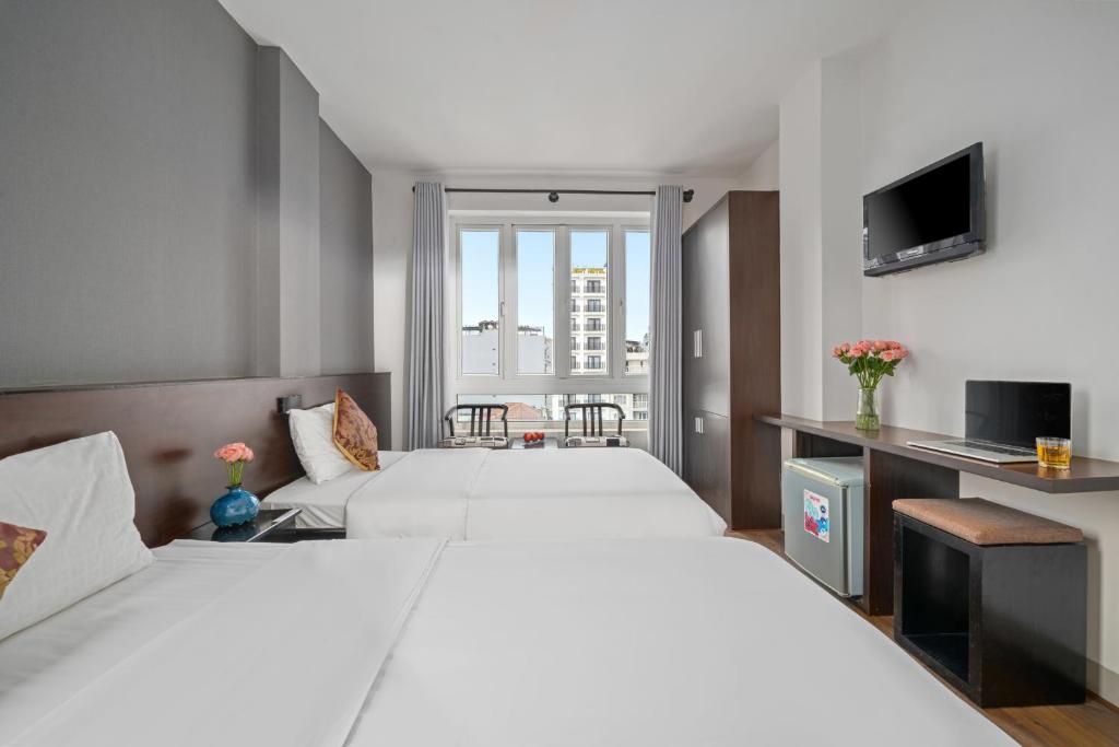 Khách sạn Goldtime