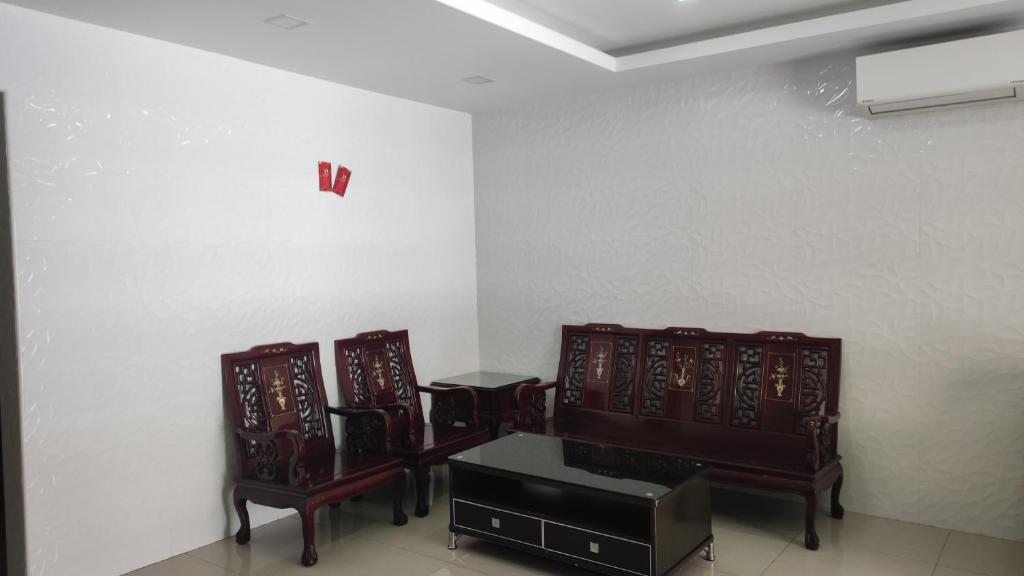 BBT Double Storey Balcony Bukit Tinggi Home photo 4