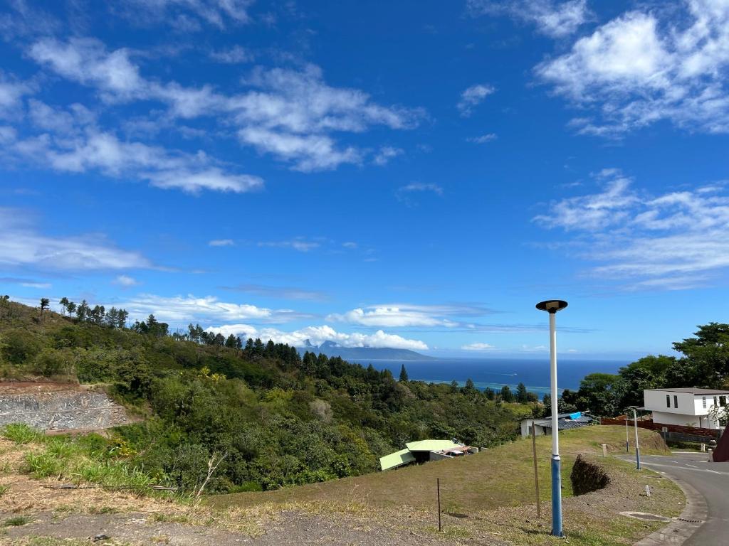 Cozy hills studio photo 1