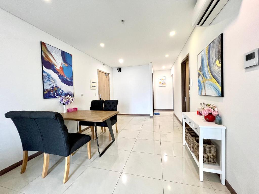 Hà Đô Centrosa Q10 2BR Iris 4-25-Khoa home