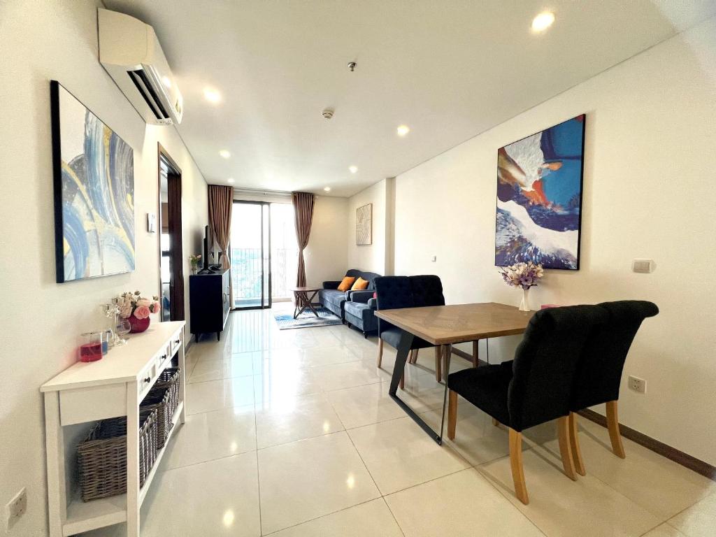 Hà Đô Centrosa Q10 2BR Iris 4-25-Khoa home