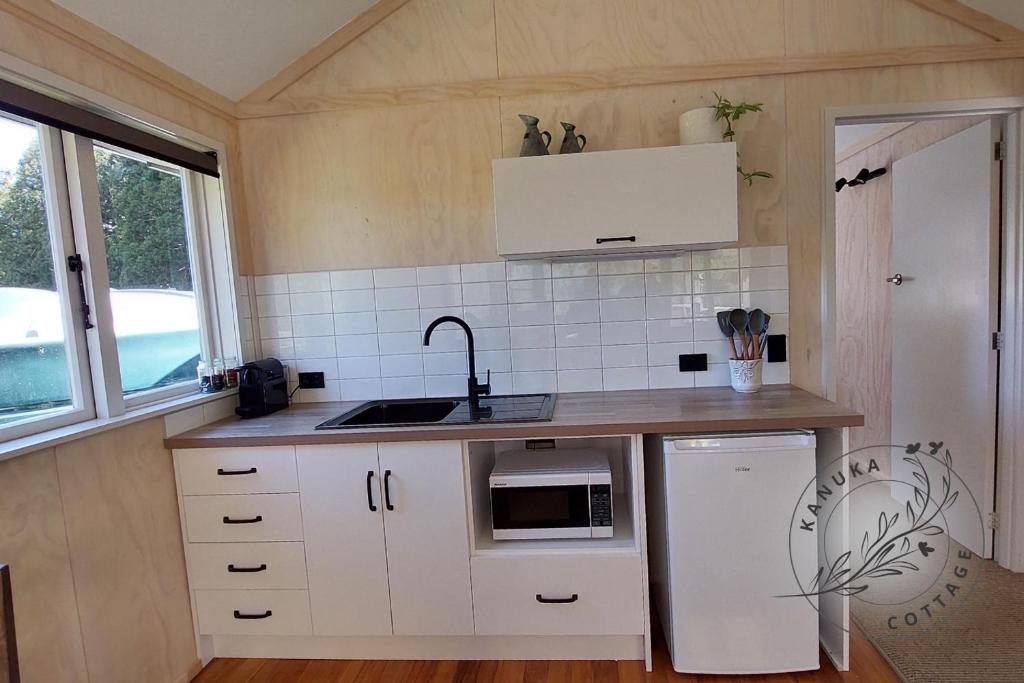 Kanuka Cottage photo 2
