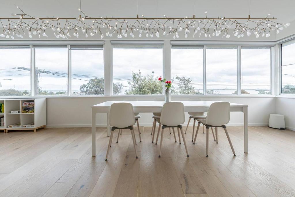 Modern Meets Convenience in this Beachfront Oasis photo 2