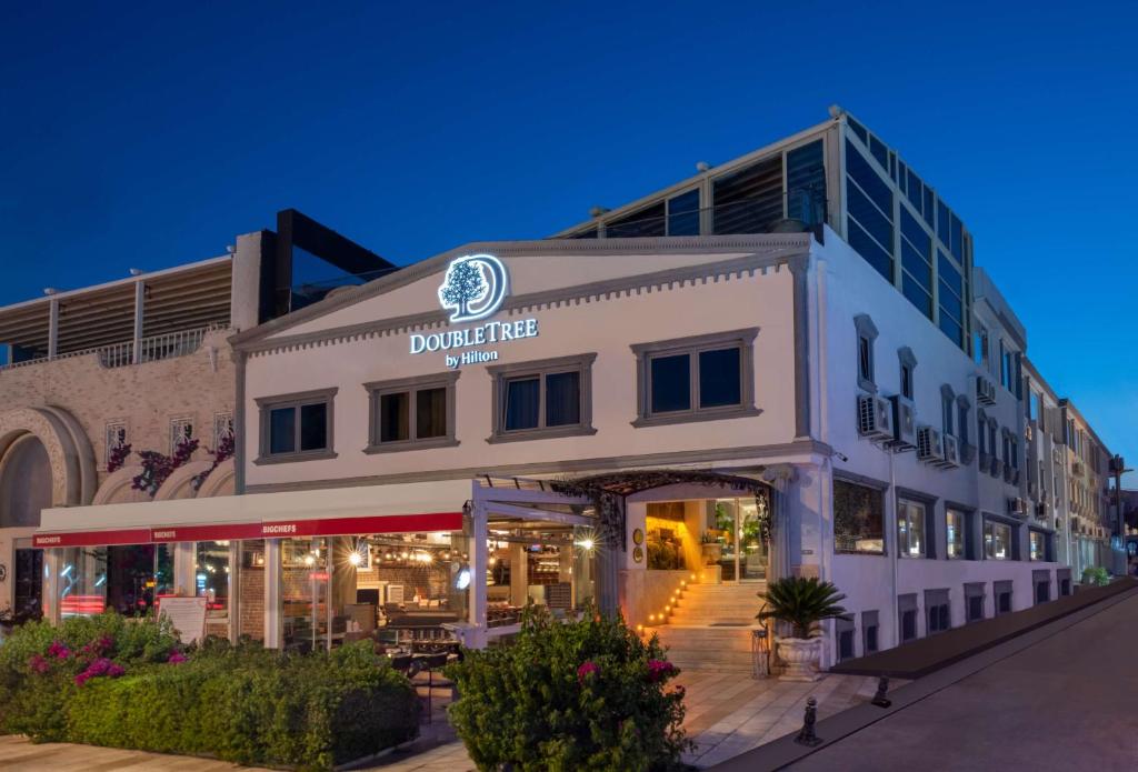 DoubleTree by Hilton Bodrum Marina Vista photo 2