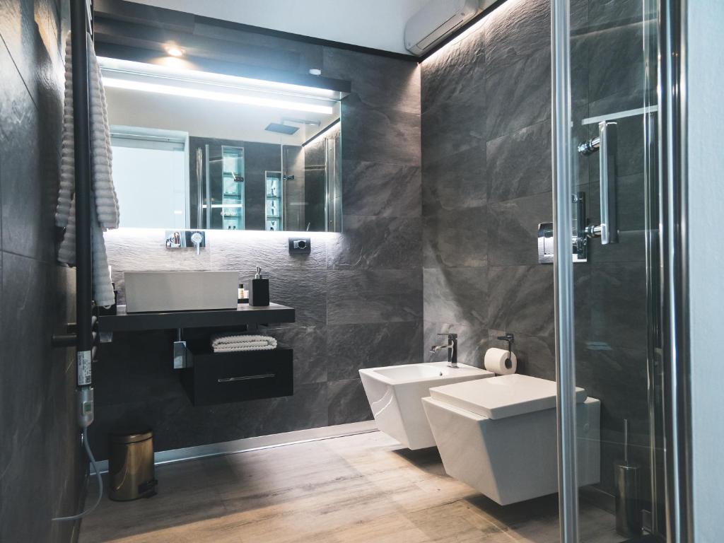 THE SECRET SUITE - FIRST "Lago di Endine" photo 4