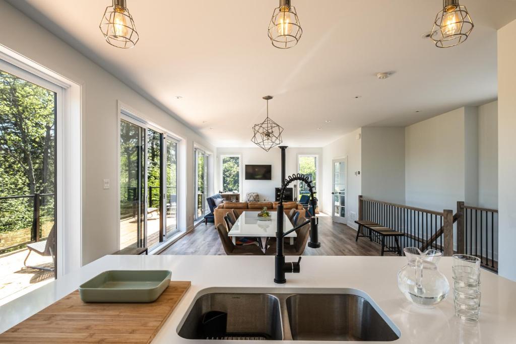 Chalet Alpine by Tremblant Platinum photo 4