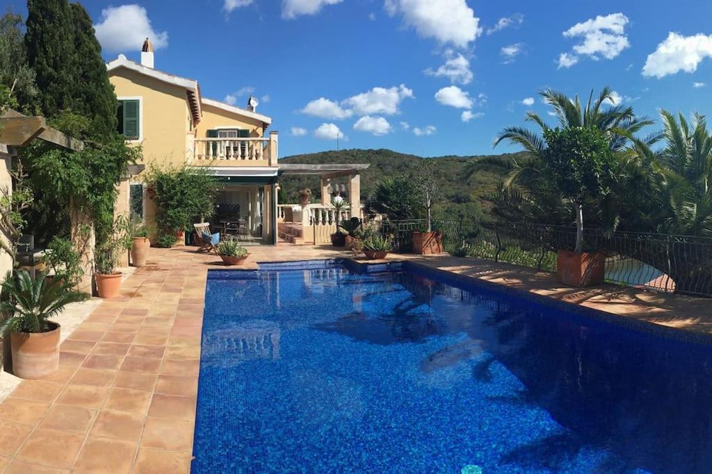Lovely family villa sleeps 8, with stunning views photo 4
