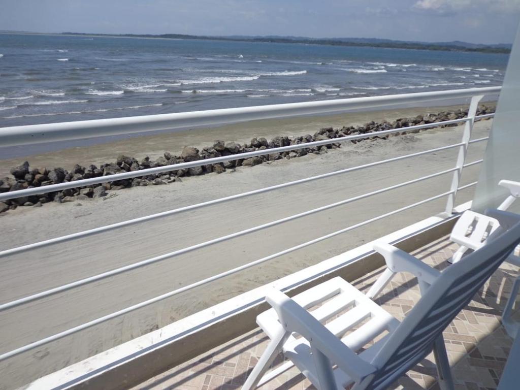 Hotel Crucero photo 3