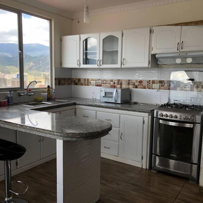 Departamento acogedor y moderno, vista increíble. photo 2