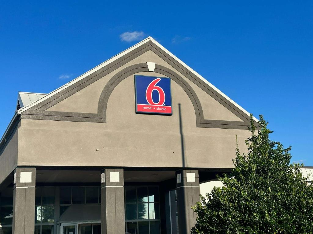 Motel 6 Rock Hill SC photo 1