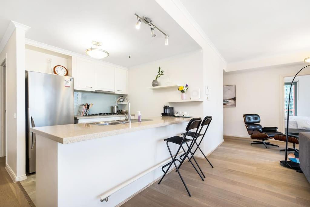 LUXURY STAY 3BR City View in Southbank Next to CROWN photo 2