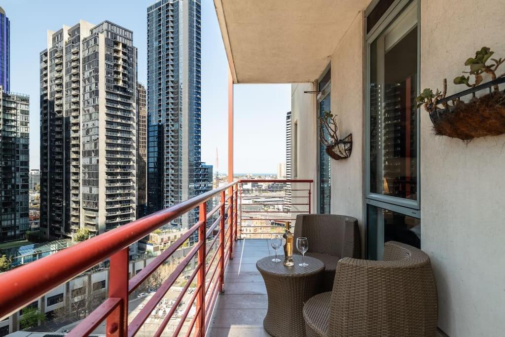 LUXURY STAY 3BR City View in Southbank Next to CROWN photo 4