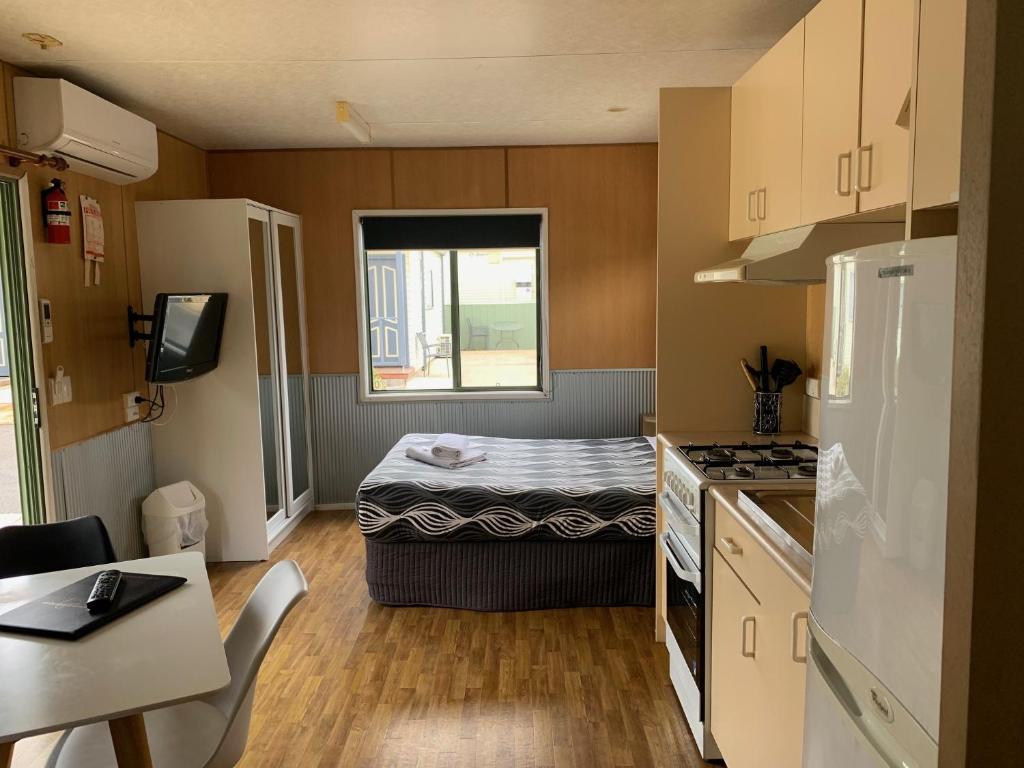 Apollo Bay Holiday Park - Tap to explore photos